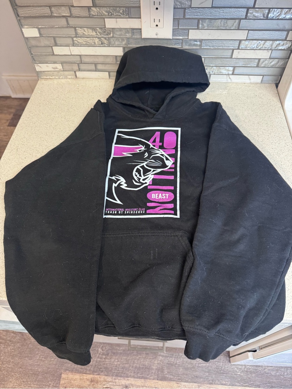 Black Graphic Pullover Hoodie with Pink Accent